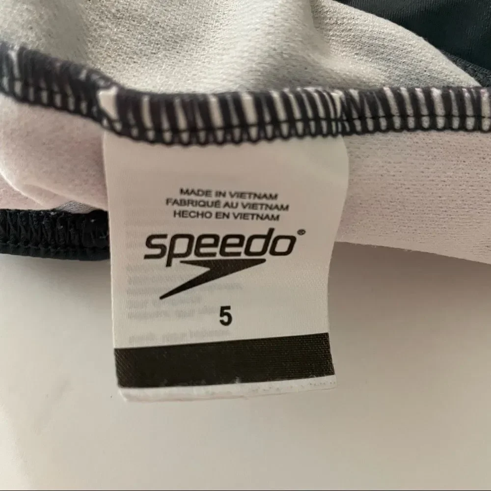 Speedo Child’s Racer Back One Piece Swim Suit Grey and Pink Size 5